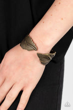 Load image into Gallery viewer, American Art - Brass Feather Bracelet - Sabrinas Bling Collection