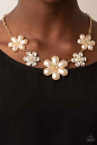 Fiercely Flowering - Gold & White Flower Necklace - Sabrina's Blin Collection