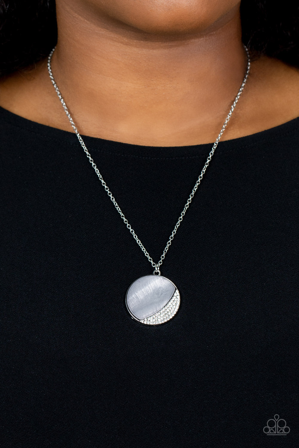 Oceanic Eclipse - Silver Necklace - Sabrina's Bling Collection