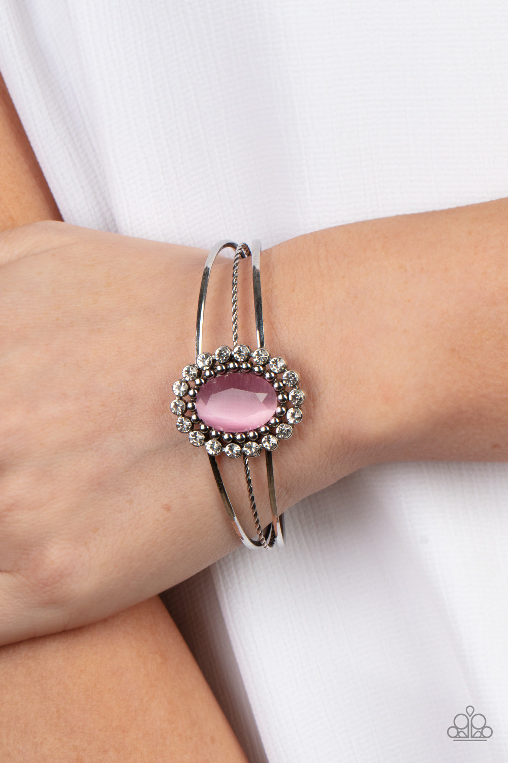 Prismatic Flower Patch - Pink Bracelet - Sabrina's Bling Collection