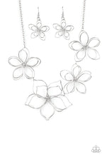 Load image into Gallery viewer, Flower Garden Fashionista - Silver Flower Necklace - Sabrina&#39;s Blin Collection