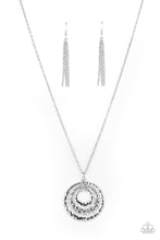 Load image into Gallery viewer, Totally Tulum - Silver Vine Necklace - Sabrinas Bling Collection