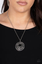 Load image into Gallery viewer, Totally Tulum - Silver Vine Necklace - Sabrinas Bling Collection