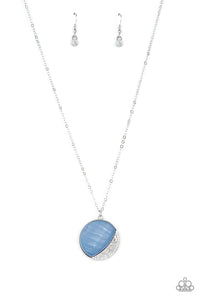 Oceanic Eclipse - Blue Shell Necklace - Sabrina's Bling Collection